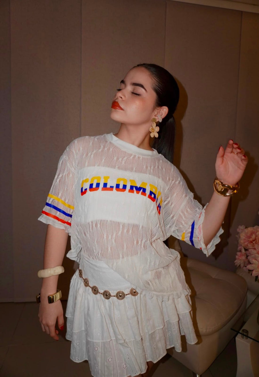 E GIRL WHITE